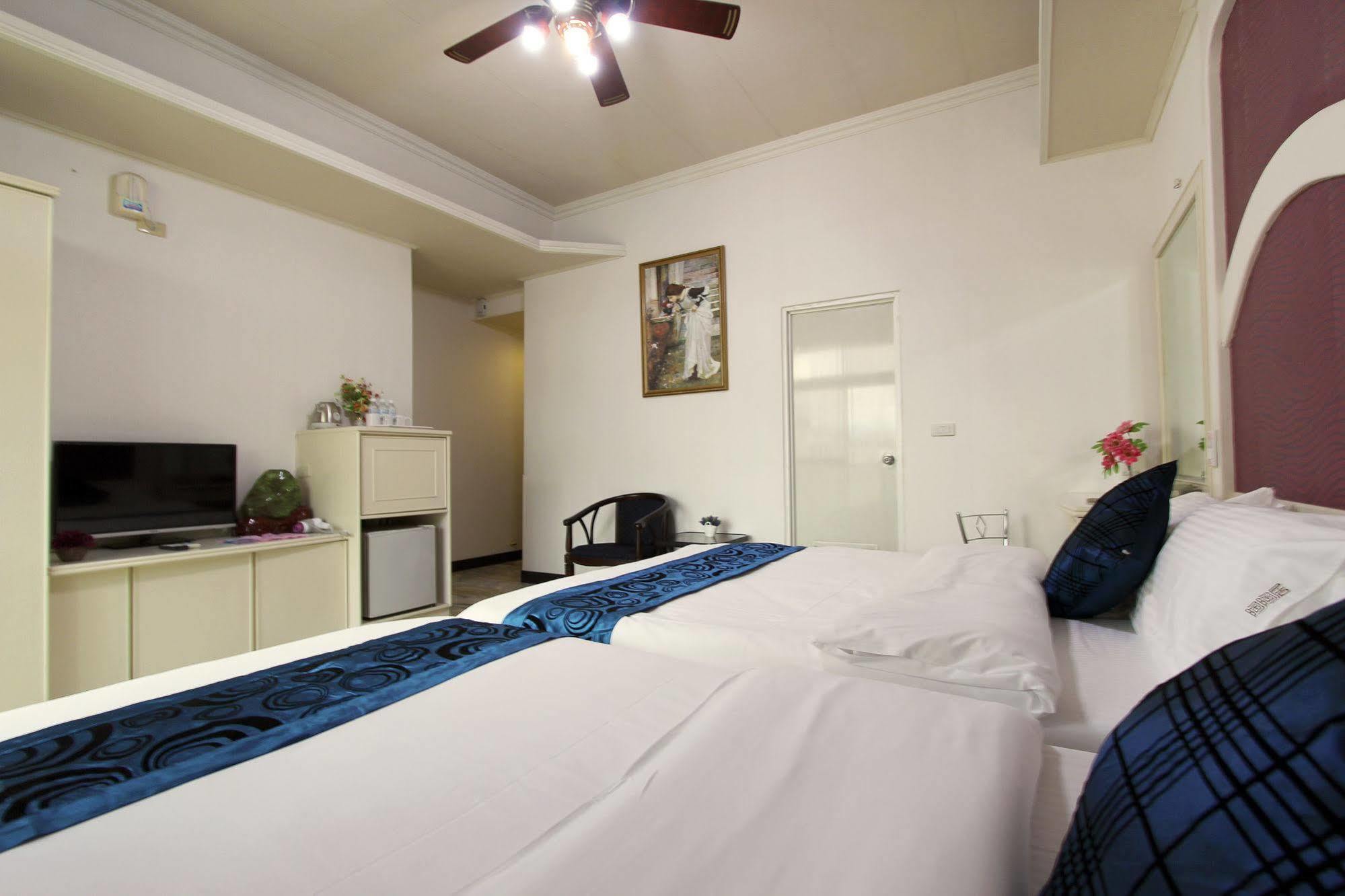 陶陶居商旅 Tautauchu Hotel Hualien Exterior foto